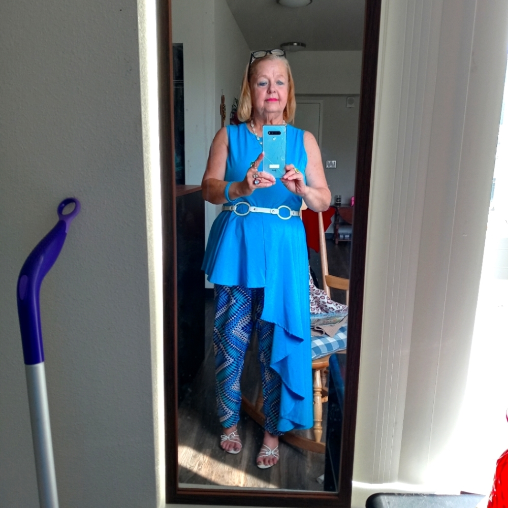 Meet your Posher, Lindi